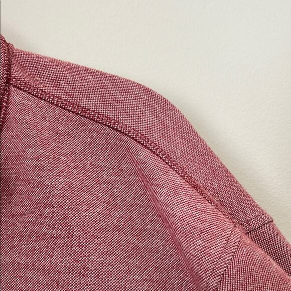 Izod Saltwalter Men's Red Quarter-Zip Sweater - Picture 4 of 8